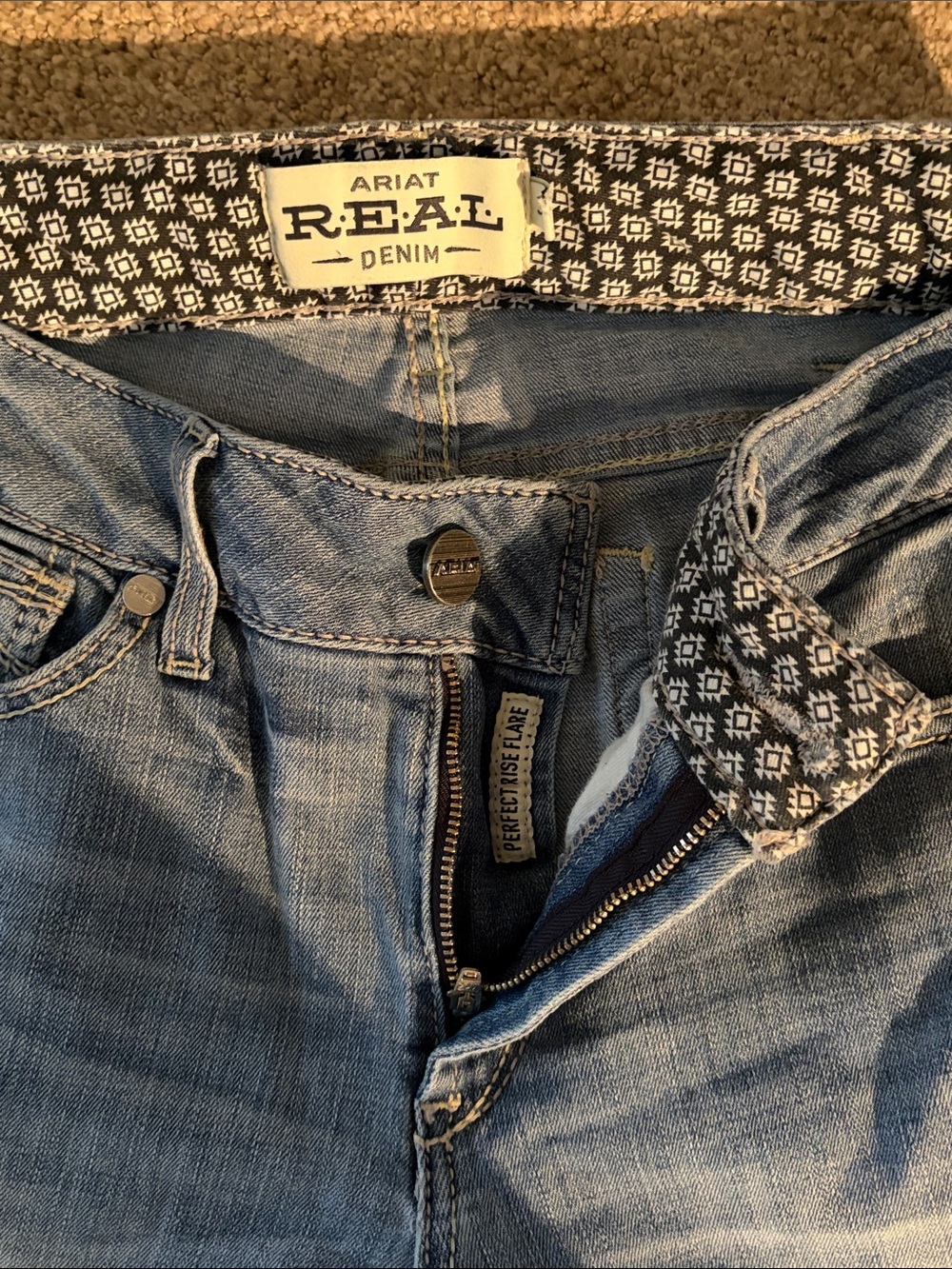 Ariat Perfect Rise Flare - Picture 2 of 4